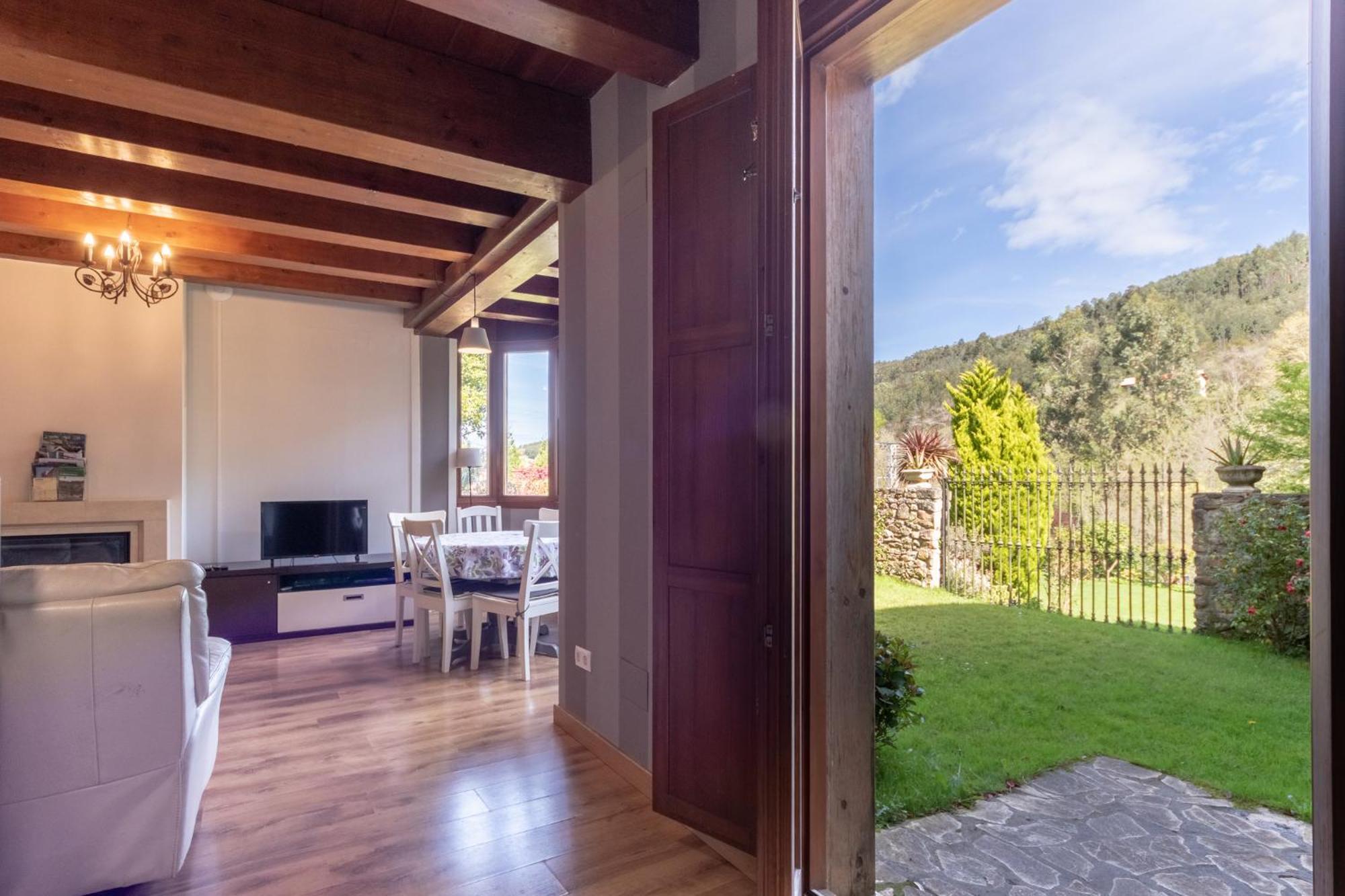 43A Nature With Parking By Aston Rentals Otañes Exteriör bild