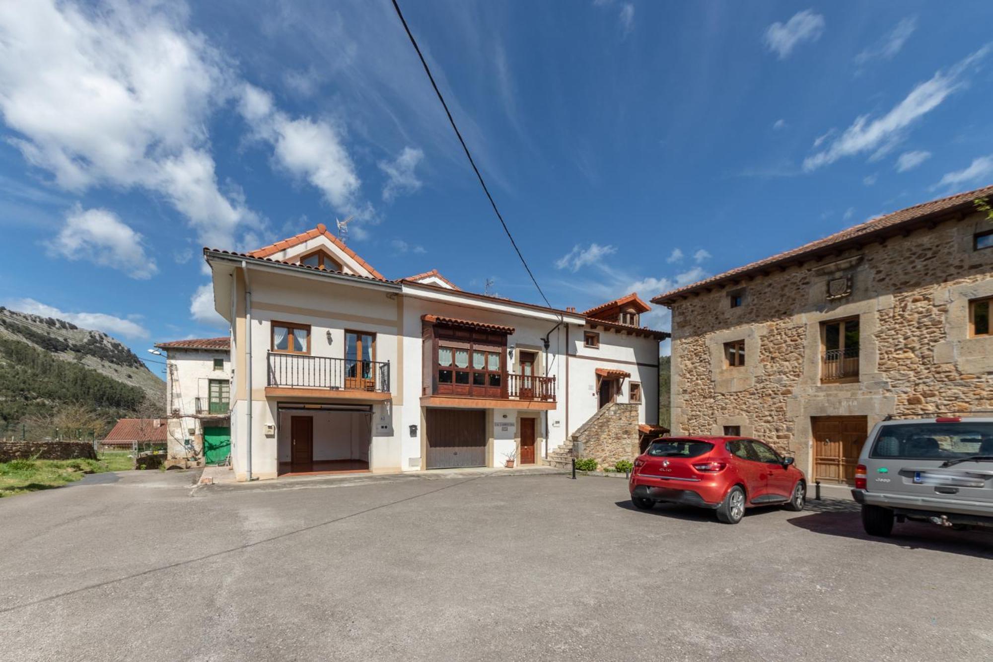 43A Nature With Parking By Aston Rentals Otañes Exteriör bild